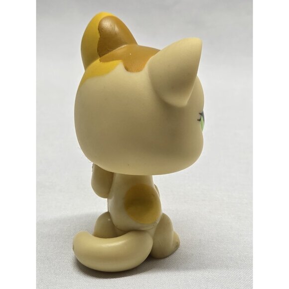 LPS Littlest Pet Shop #832 Cat Yellow Green Star Eyes Licking Authentic - Picture 6 of 8